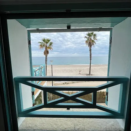 Magnificent Beachfront *