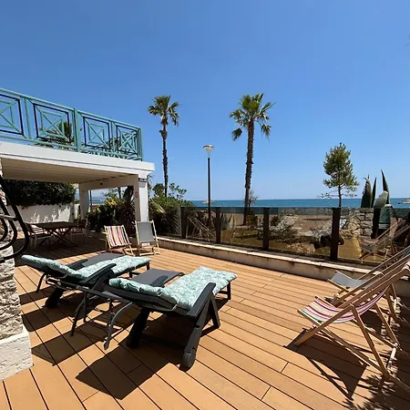 Villa Magnificent Beachfront *