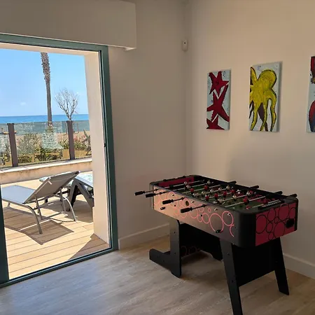Villa Magnificent Beachfront *